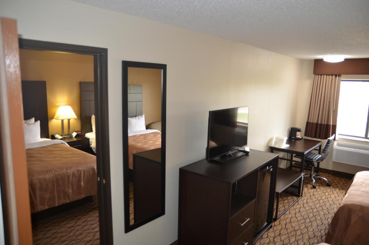 Quality Inn New London Kültér fotó
