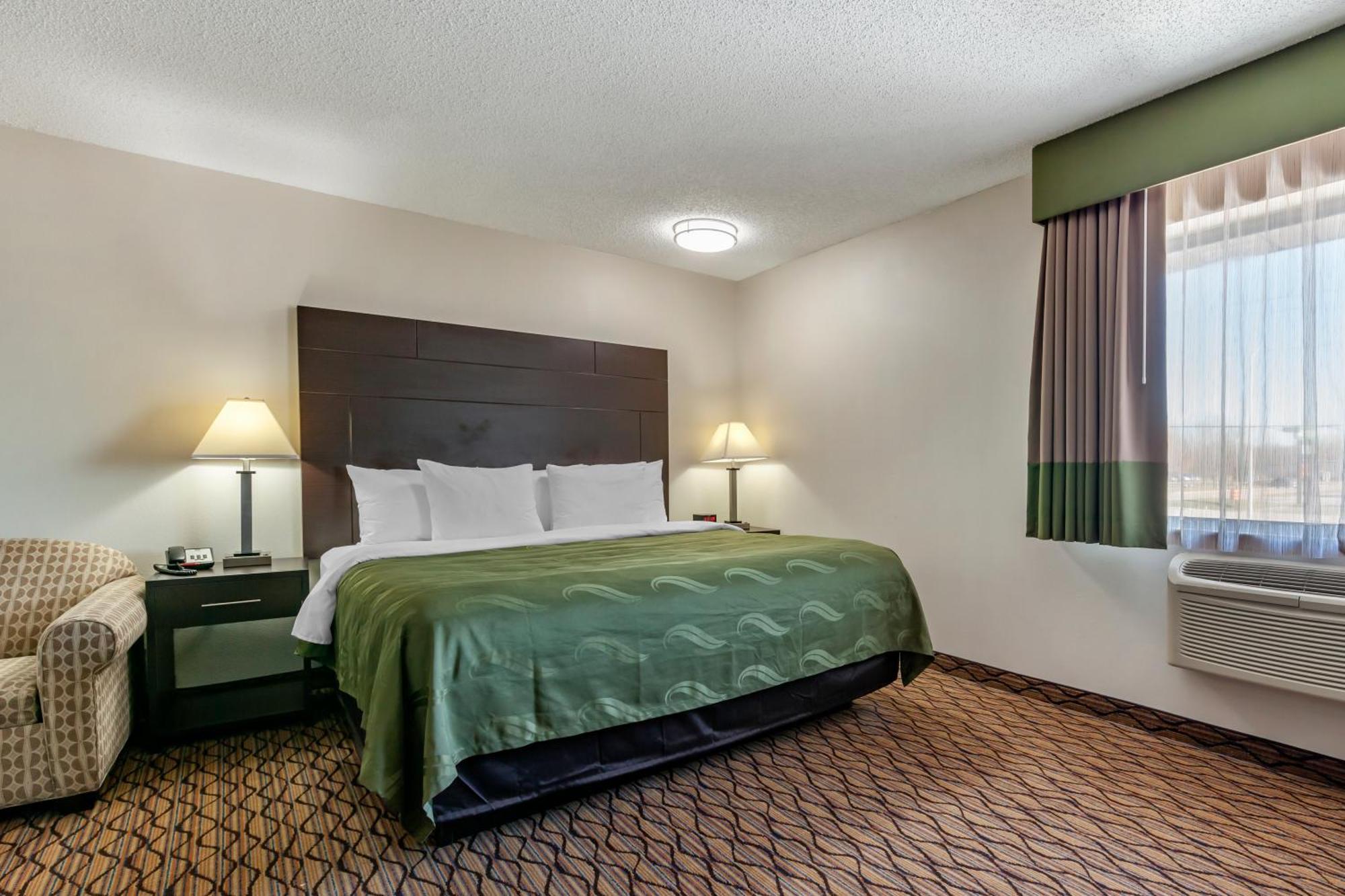 Quality Inn New London Kültér fotó