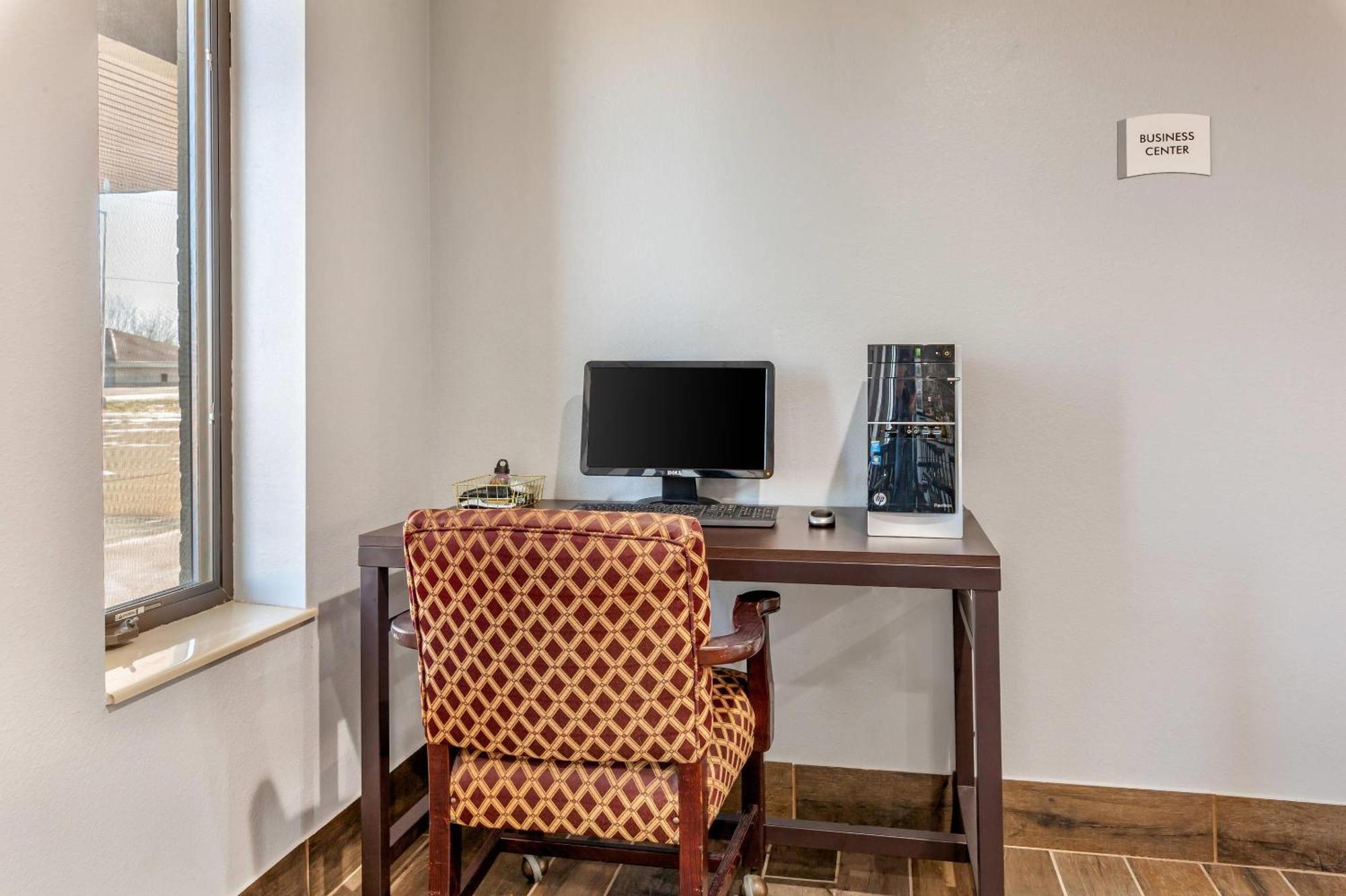 Quality Inn New London Kültér fotó