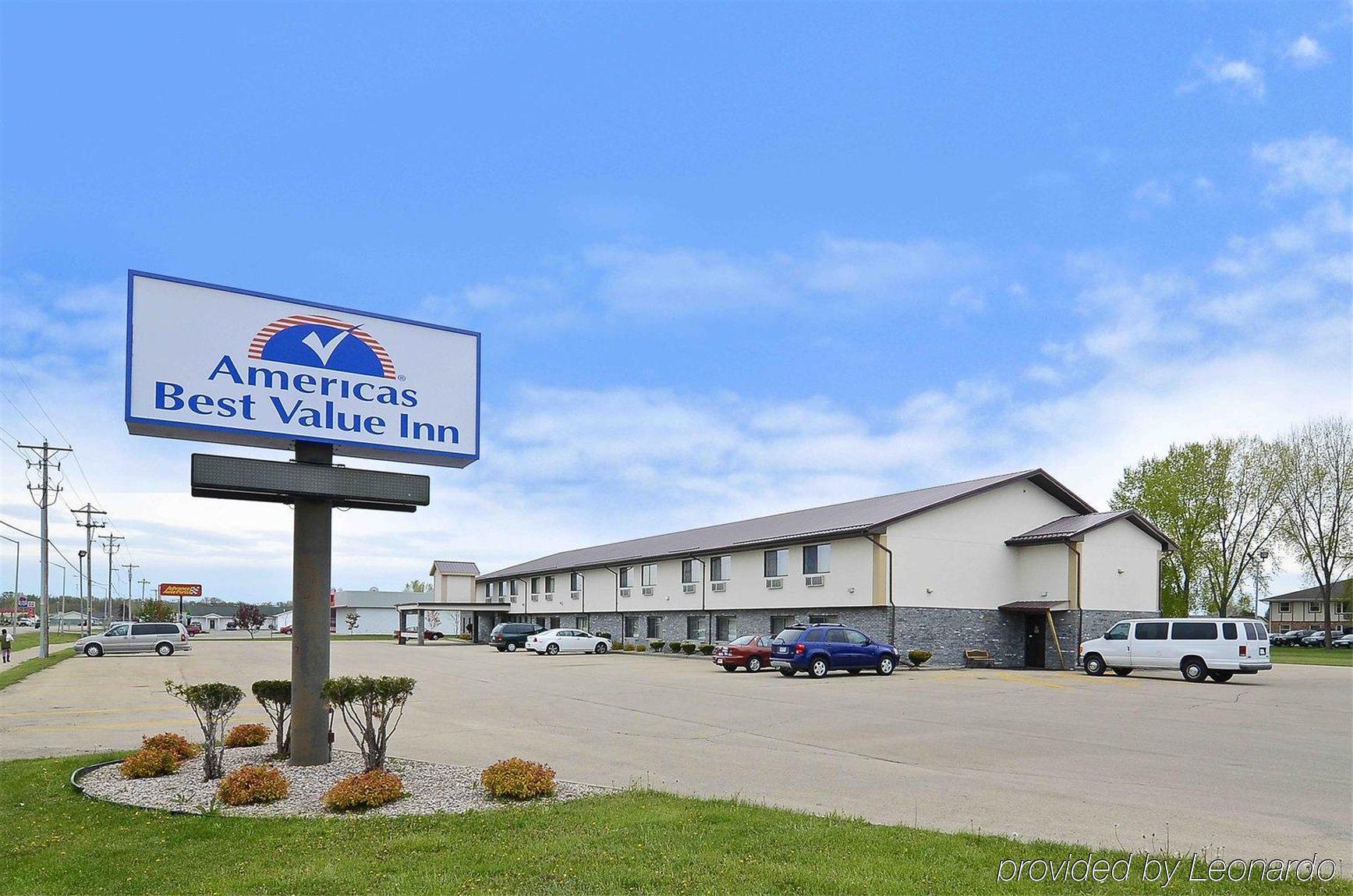 Quality Inn New London Kültér fotó